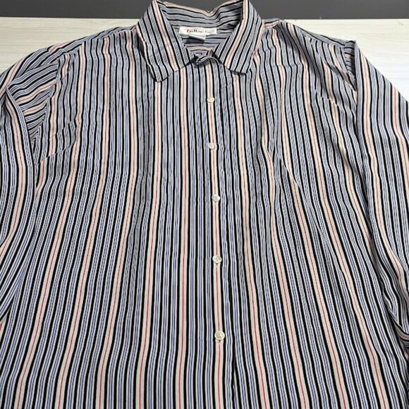 100 % SILK Talbots Button Down Blue, Red and Black Stripped Size 18 - Picture 4 of 5